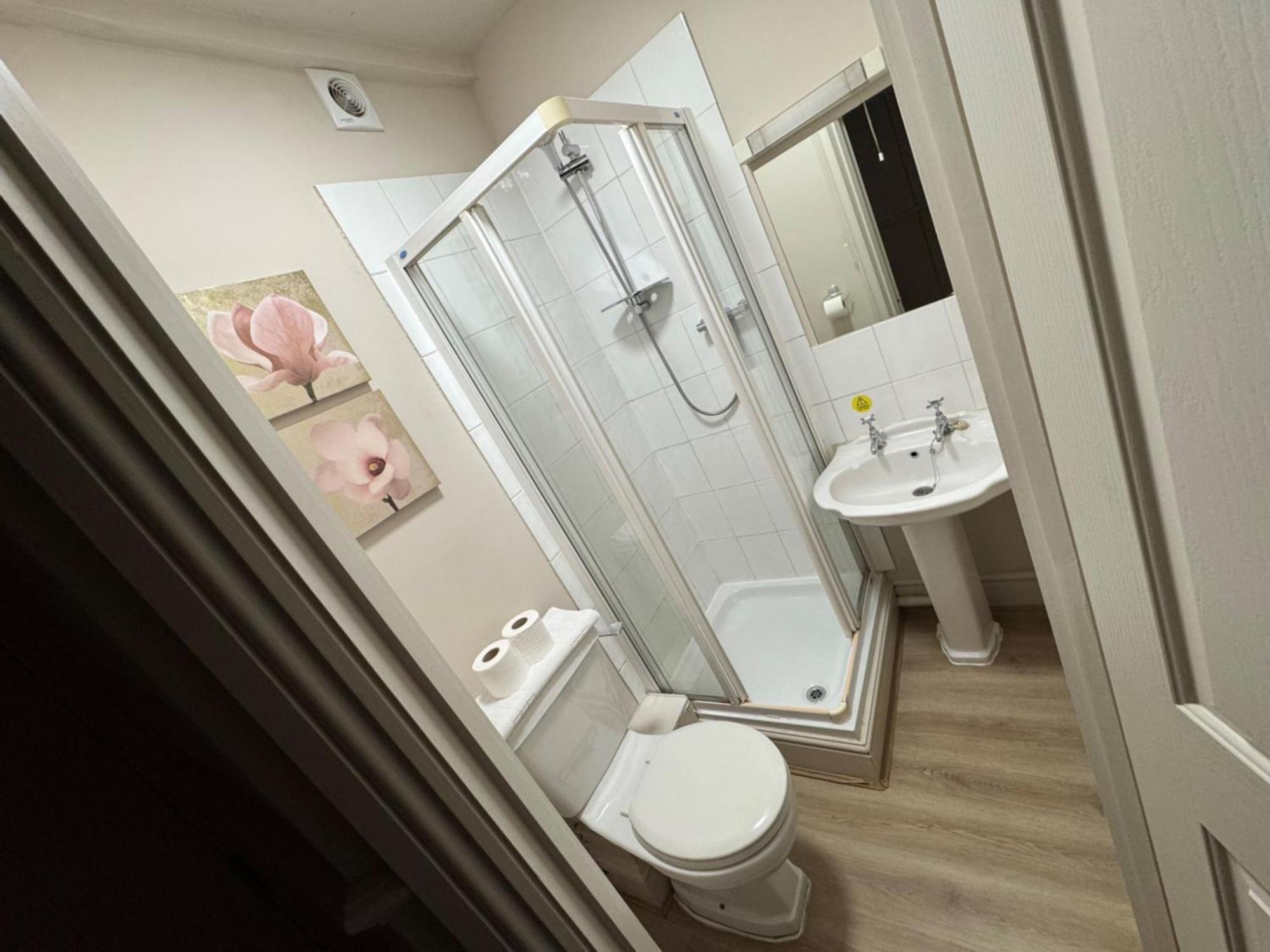 The Kings Arms Hotel Chipping Norton Room photo