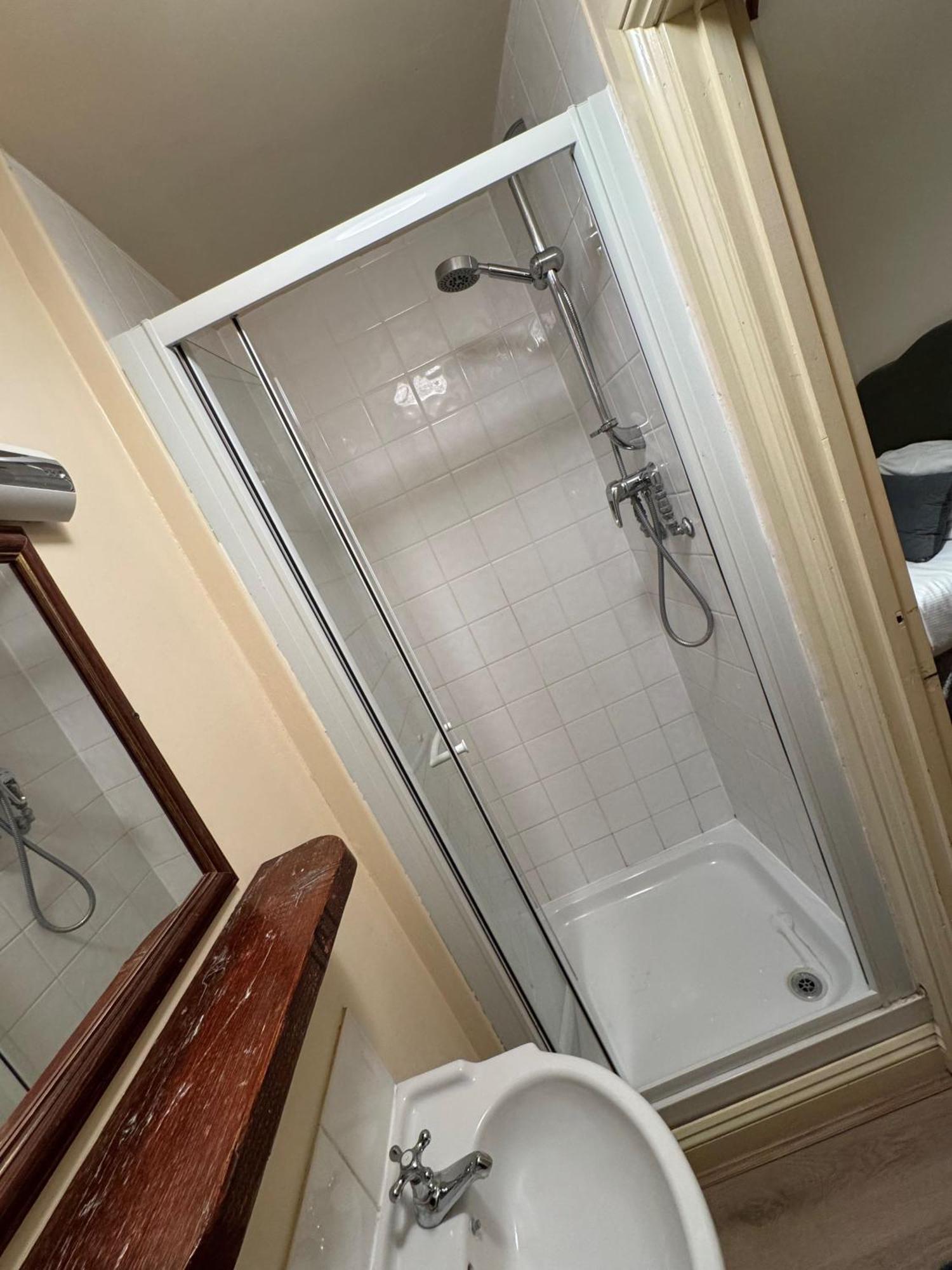 The Kings Arms Hotel Chipping Norton Room photo